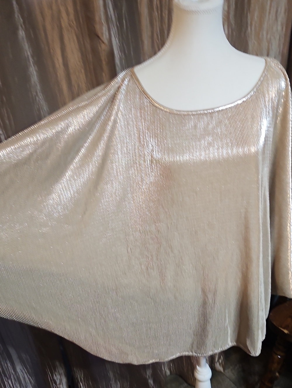 Dana Buchman Shimmery Gold Scoop-Neck Tunic